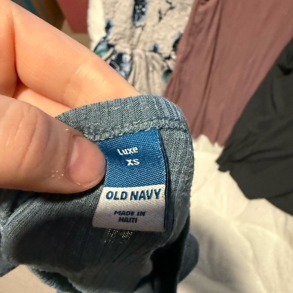 Tank Tops - Picture 2 of 5